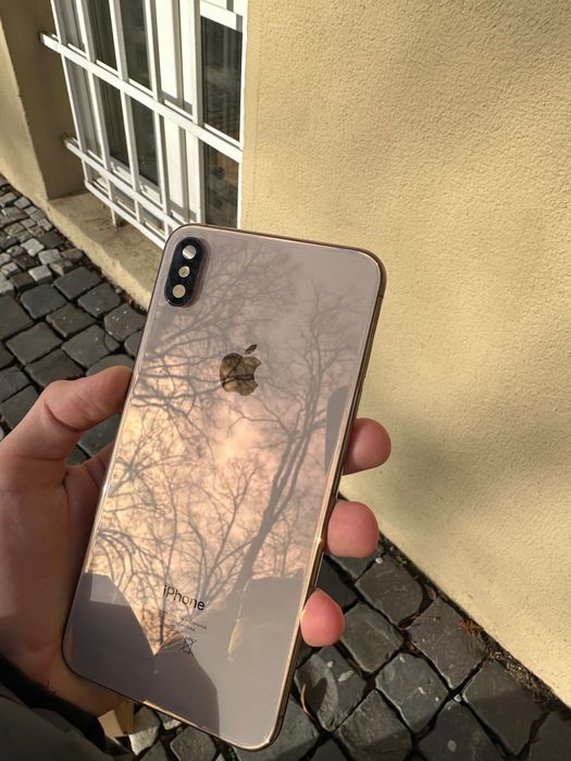 iPhone XS Max корпус