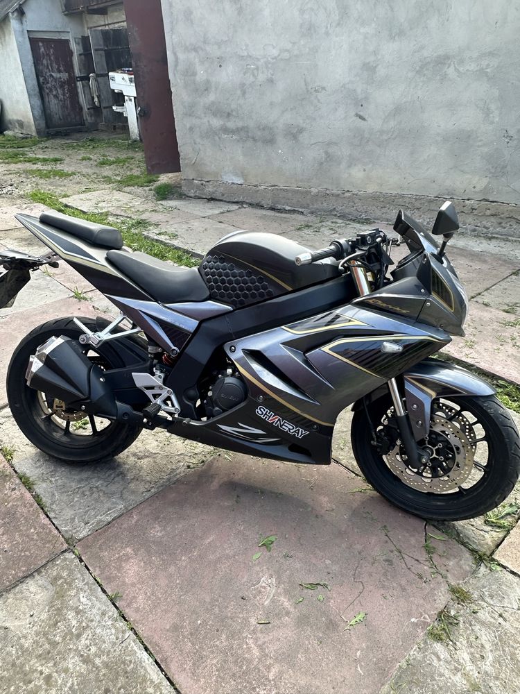 Мотоцикл SHINERAY Z1 250