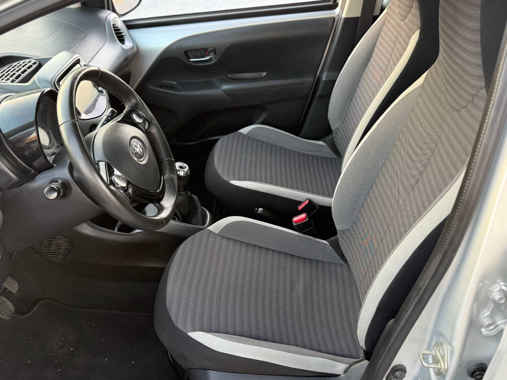 TOYOTA AYGO 1.0 X-PLAY+X-TOUCH  1 DONO