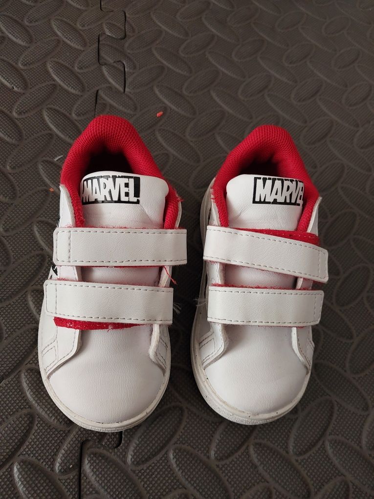 Sapatilhas adidas - Marvel - Spider Man