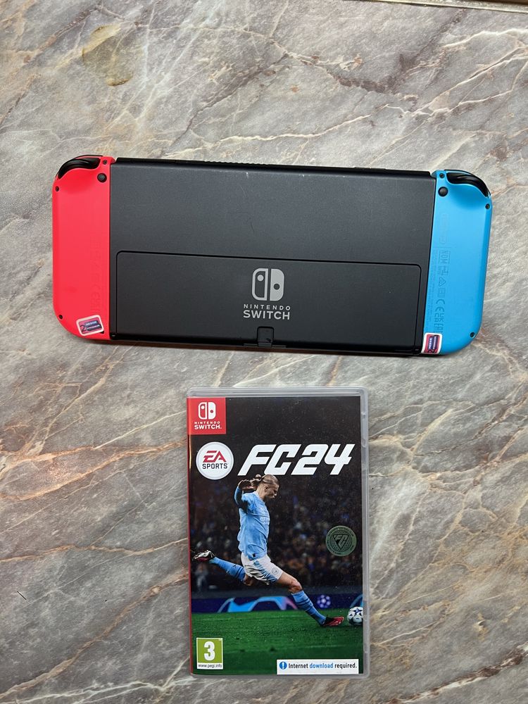 Продам Nintendo Switch Oled + катридж Fifa 2024