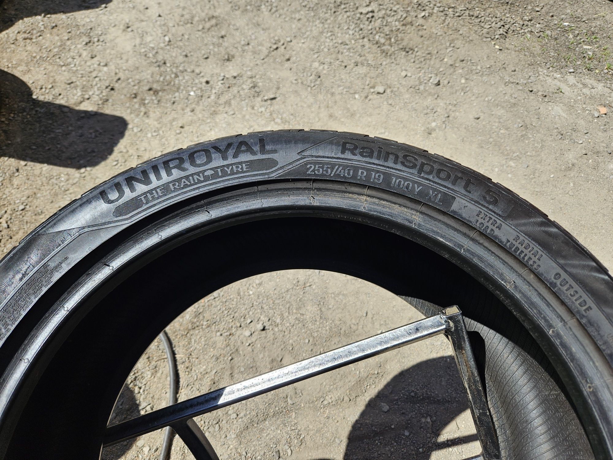 Шины БУ 255 40 R 19 Uniroyal rain sport 5 комплект лето