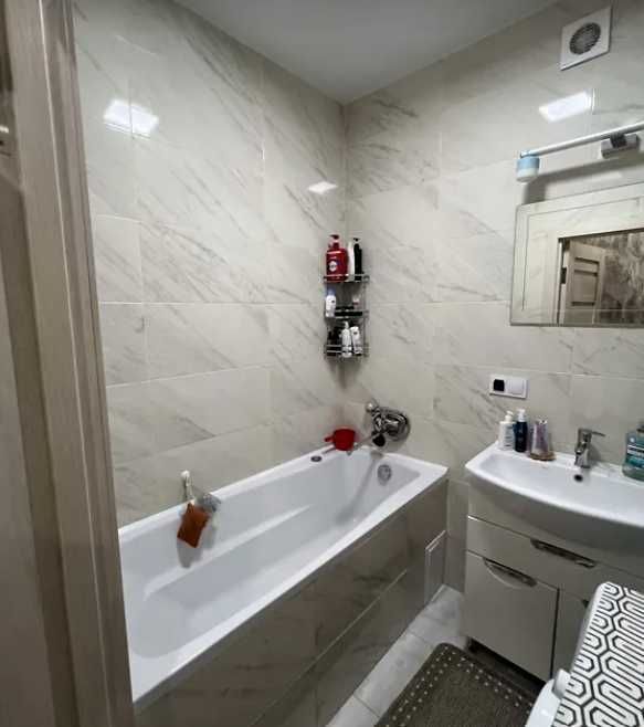 Двокімнатна квартира з ремонтом в новобудові