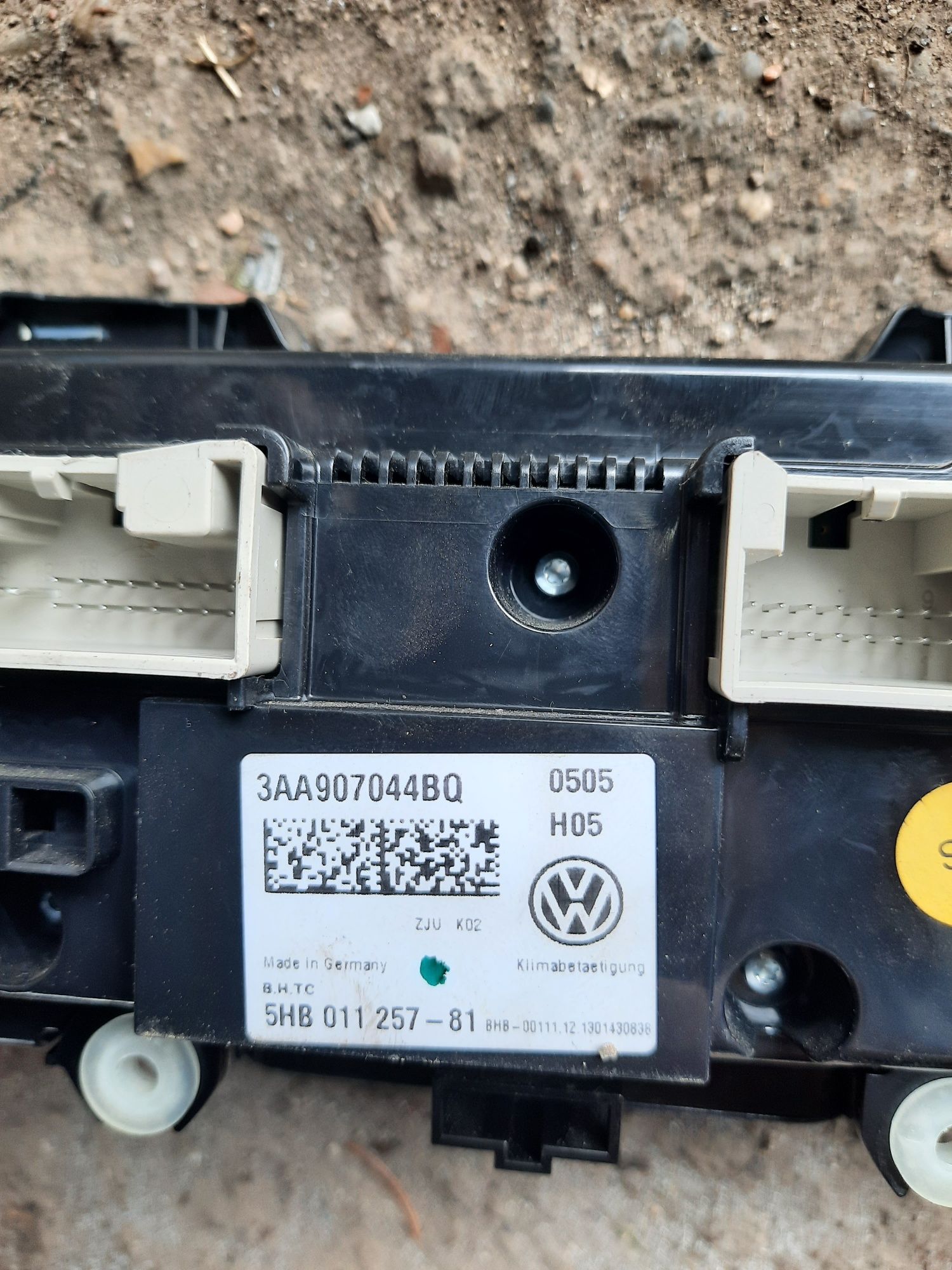 Panel Klimatyzacji Volkswagen Passat B7