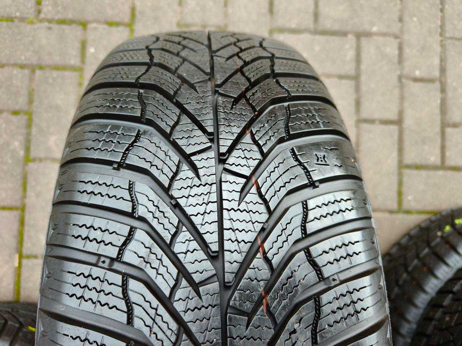 185/55 82T R15 KUMHO WinterCraft WP52 2022r 8mm Zimowe 4szt Opony