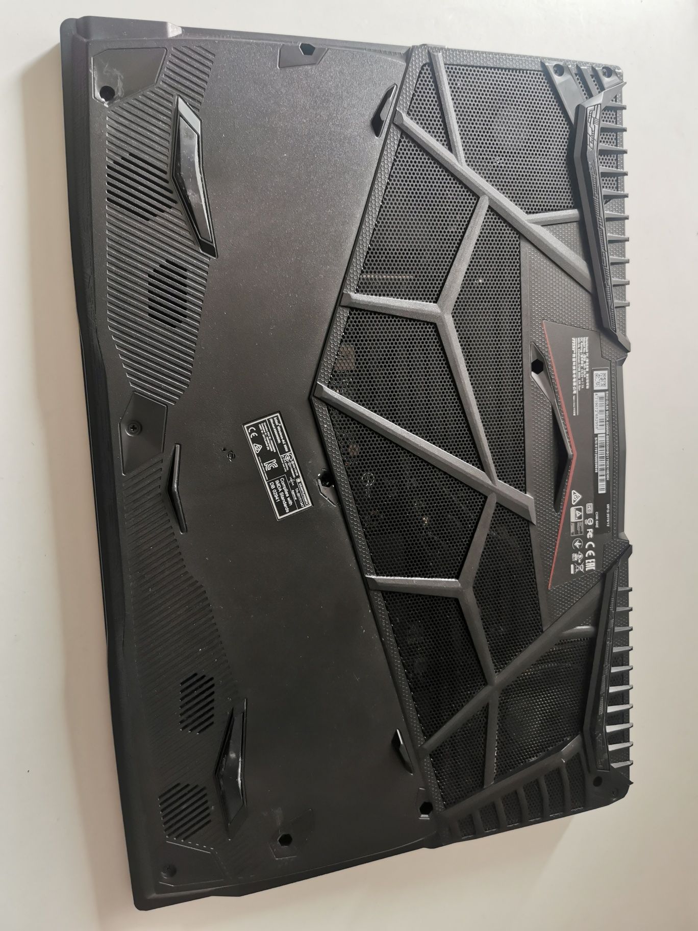 Laptop Gamingowy MSI GL65 LEOPARD GTX1650 SSD+HDD 120HZ 8GB RAM RGB