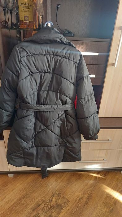 Продам жіночу куртку