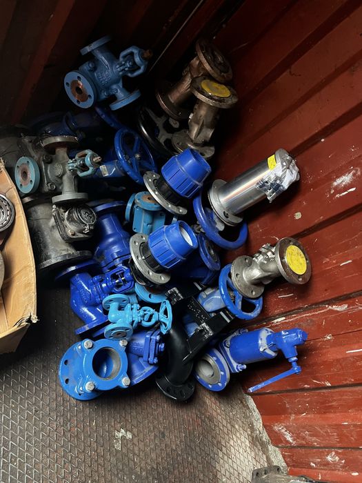 Zawory do wody , pary