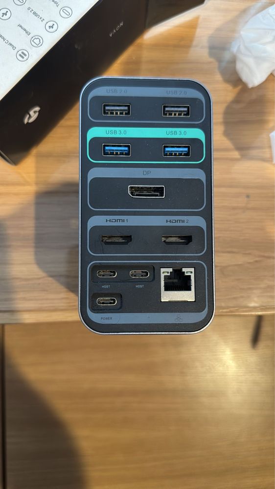 Dock Station Gravity by Tonik