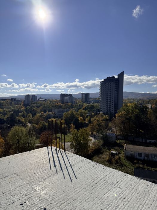 Квартири у новобудові з бомбосховищем та паркінгом