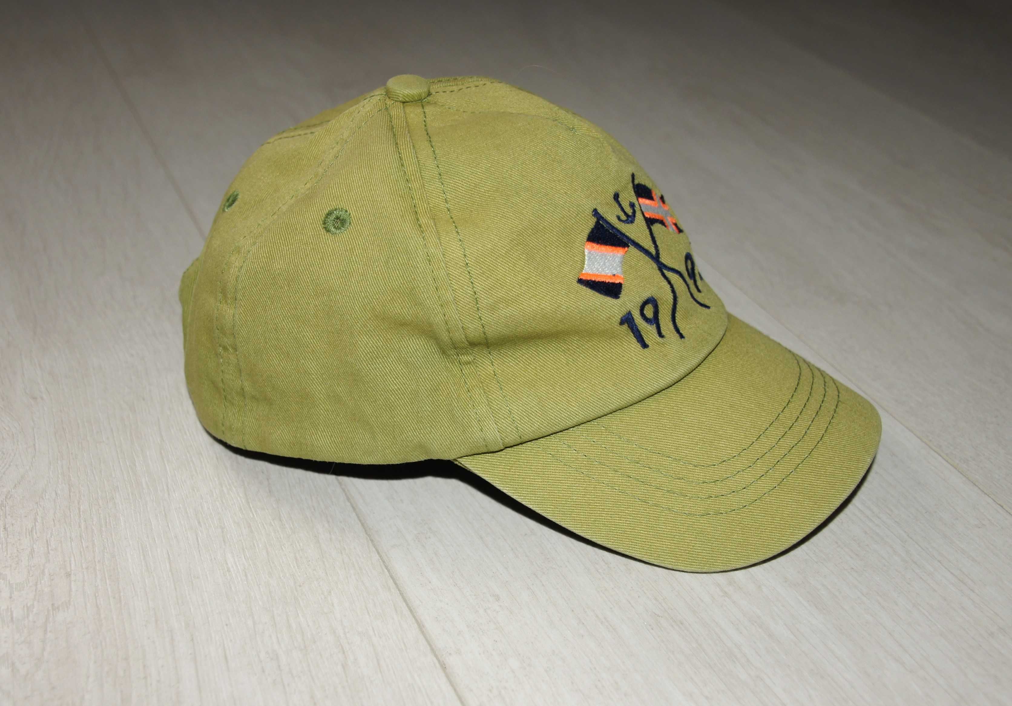 MAYORAL  zielona czapeczka z daszkiem r. 54