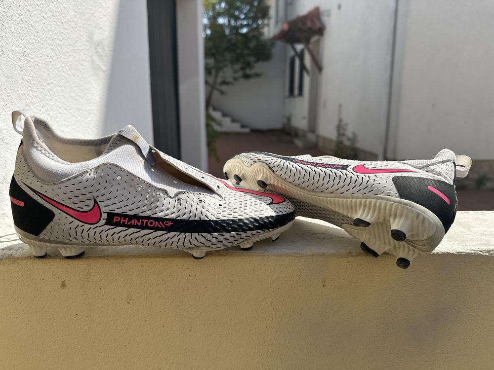 Chuteira nike phantom