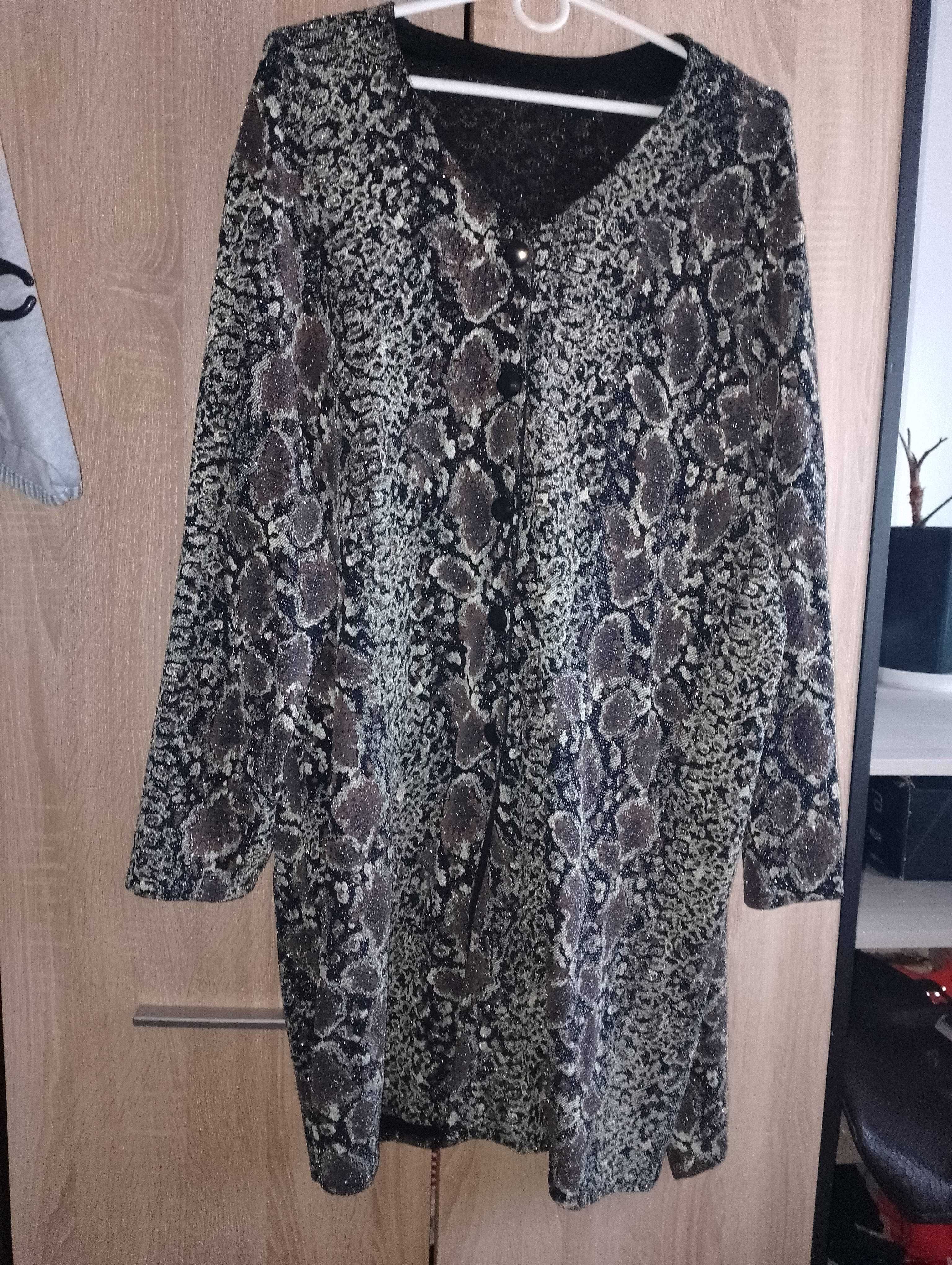 Narzutka damska plus size