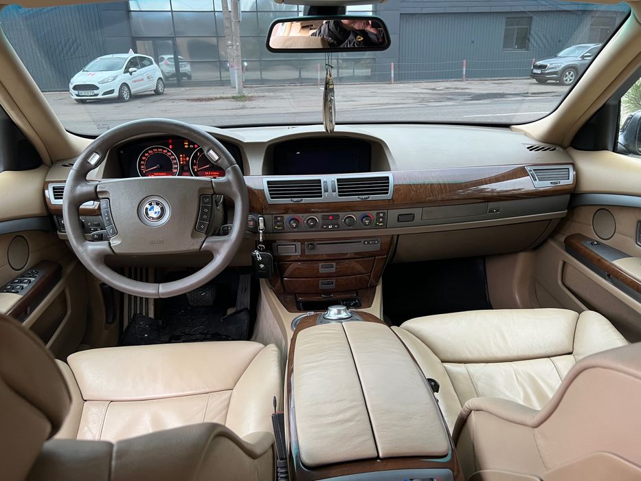 BMW 735 Series Long