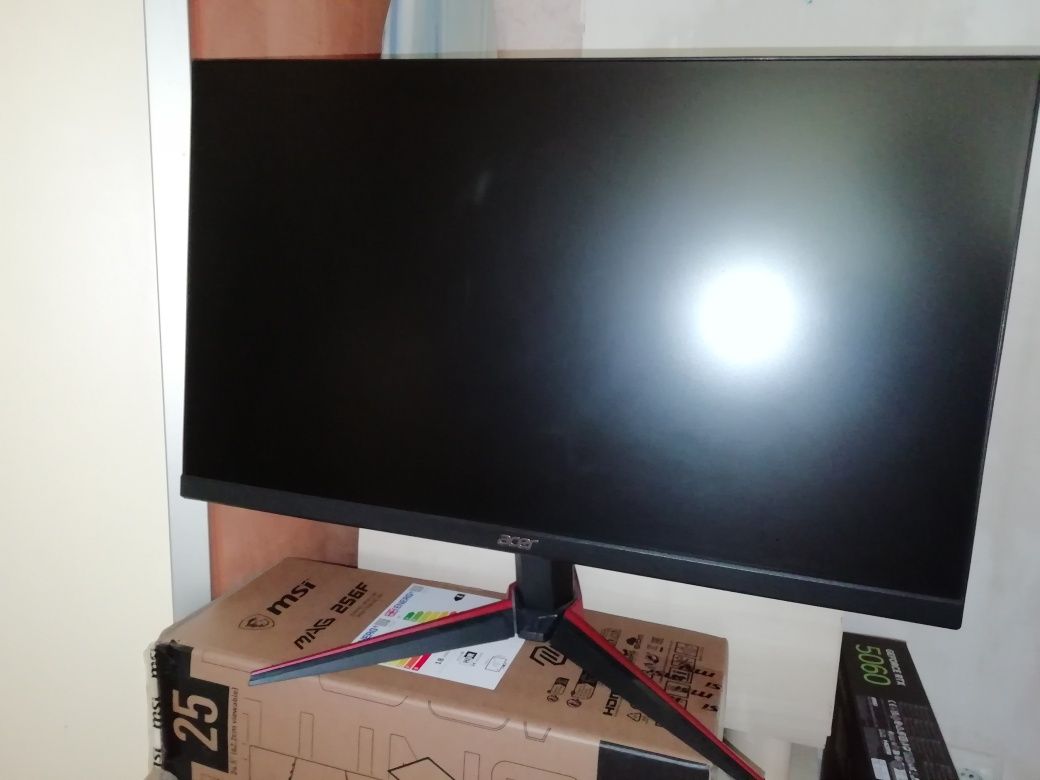 Монитор Acer Nitro vg240y