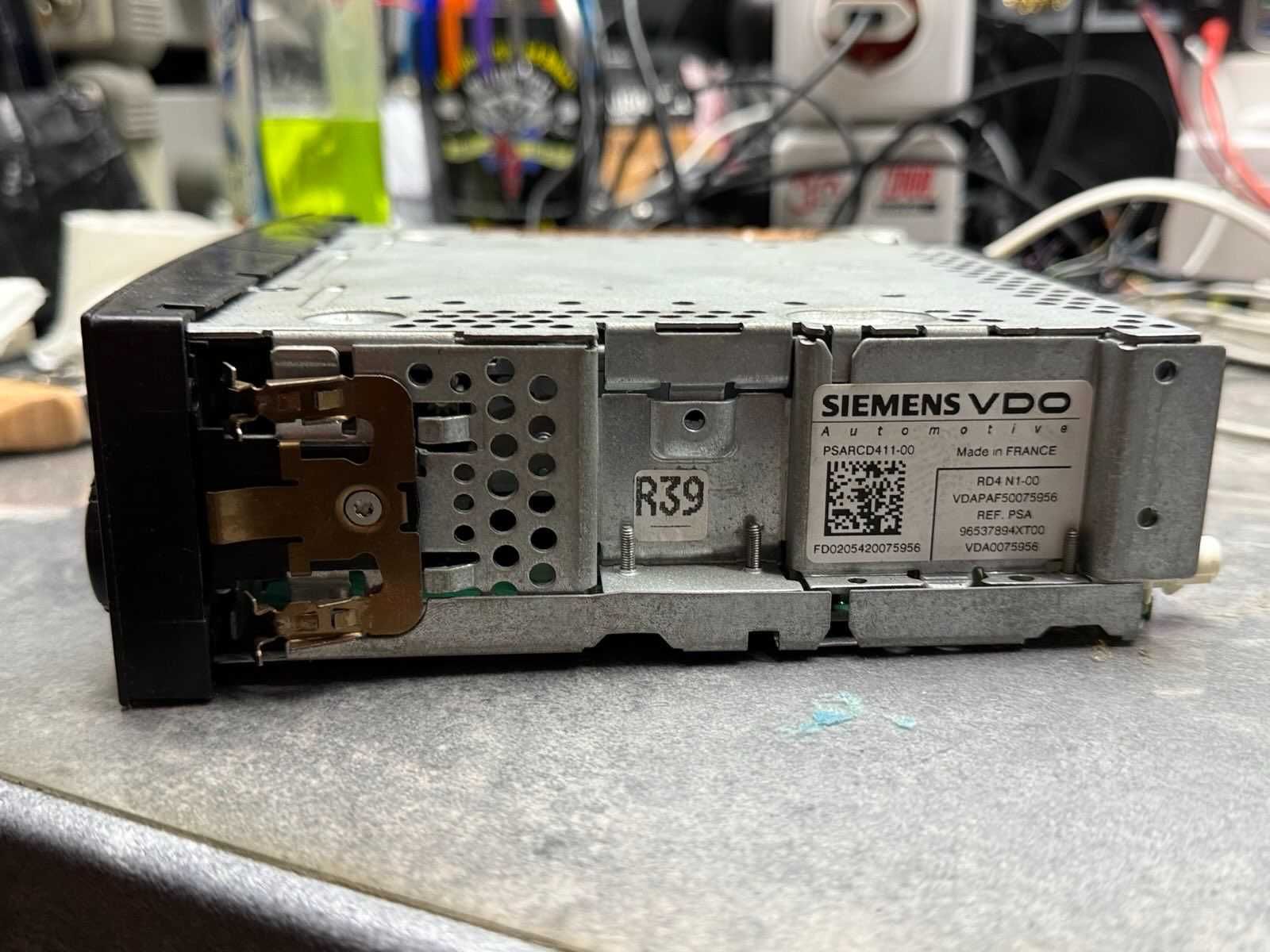 Fabryczne Radio Citroen PSARCD411-00 Peugeot Siemens VDO