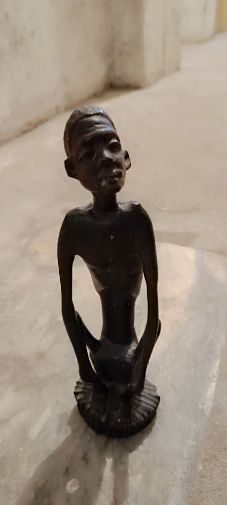 Bonecos arte africana