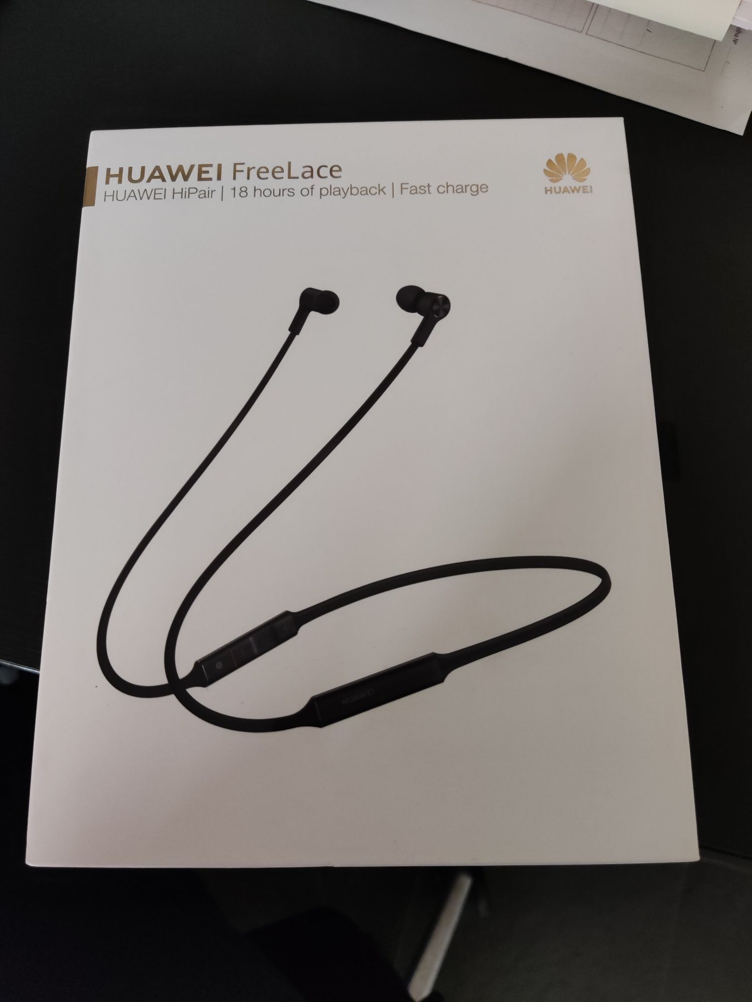 Huawei FreeLace earphones