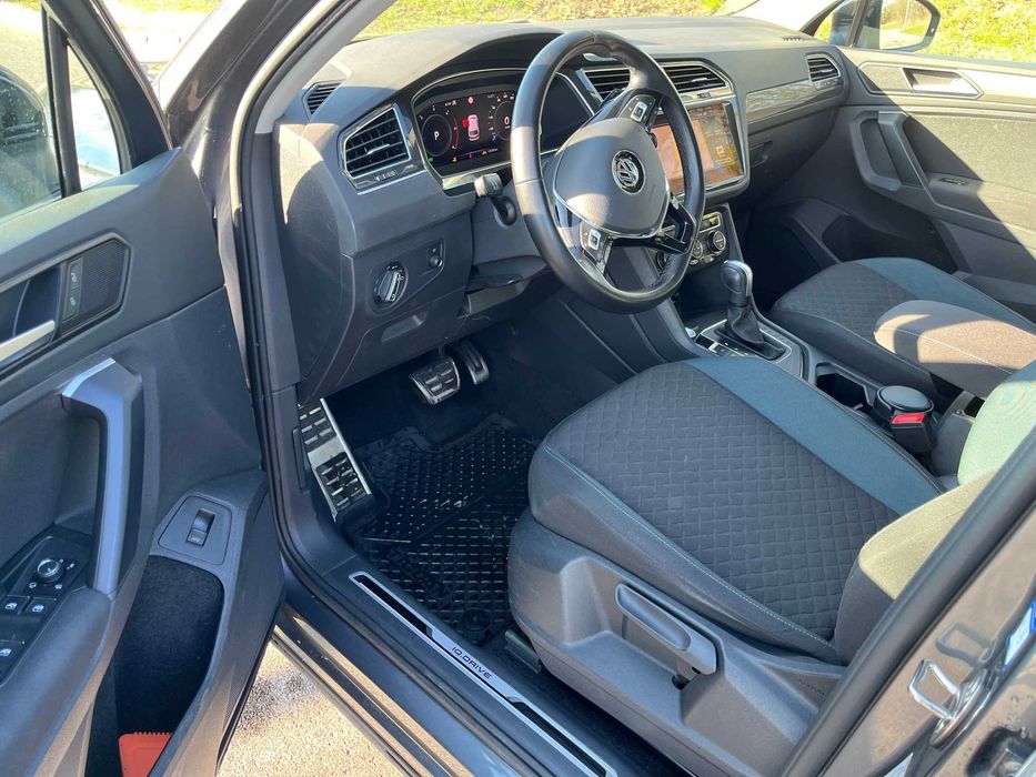 VW Tiguan 2.0TDI; IQ Drive; Led; El. klapa; VAT23%; Virtual; Oryginał