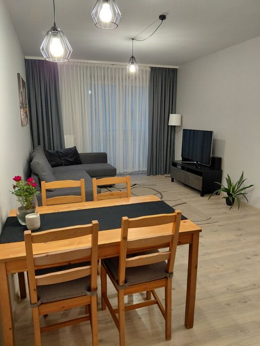 Mieszkanie 2-pokojowe, balkon, parking, nowe osiedle.