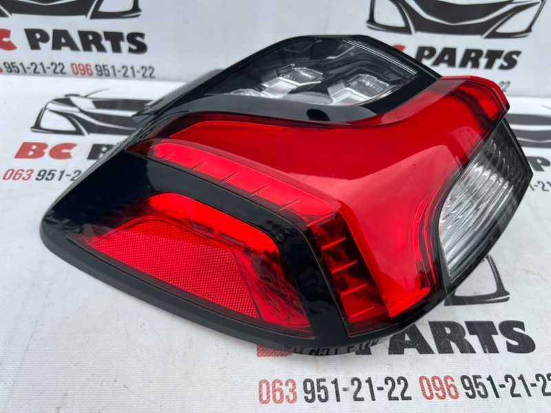 Фонарь наружный (в крыло) Mitsubishi Asx 2019-2023