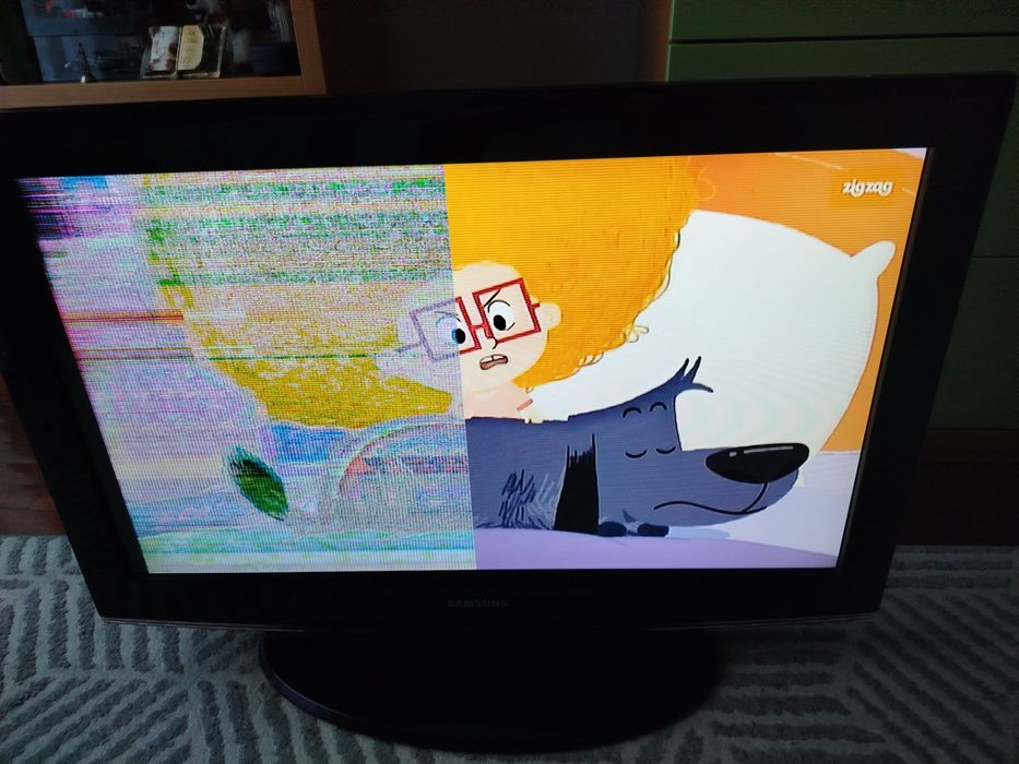 TV Samsung   Le32b450