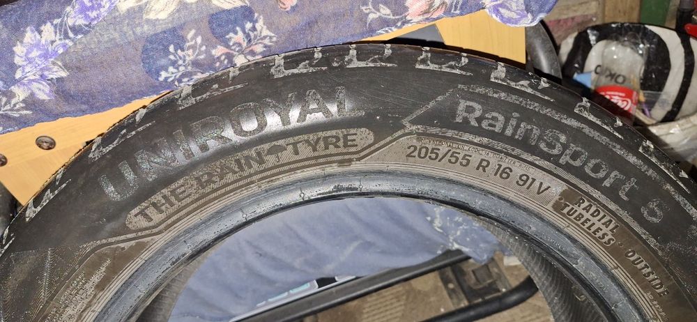 Резина Uniroyal R16 205/55 4шт.