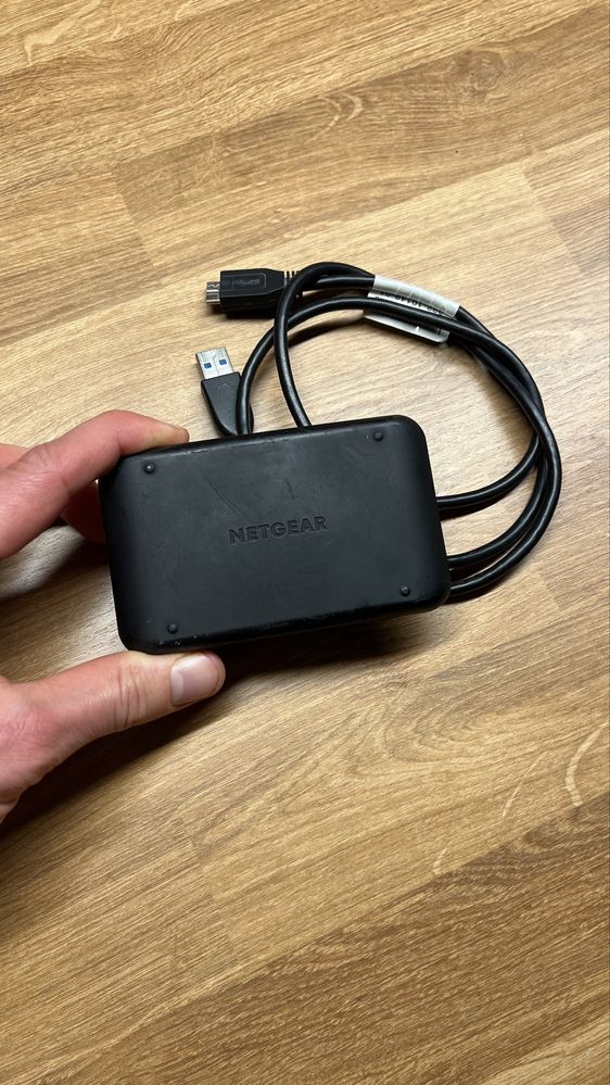 Netgear AirCard 810S AC810 Mobilny Router LTE WiFi
