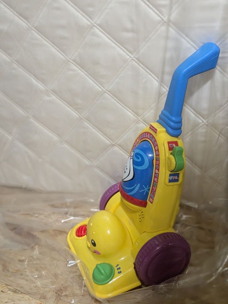 Śpiewający odkurzacz czyścik - Fisher-Price