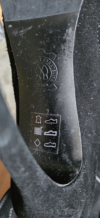 Замшеві ботфорди 37 розмір Італія