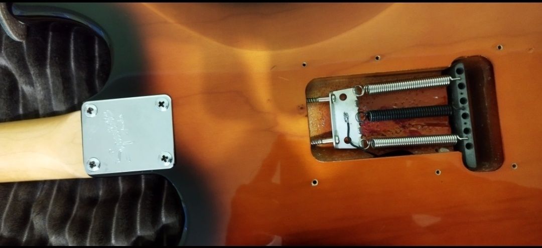 Gitara elektryczna Squier Stratocaster made in Korea