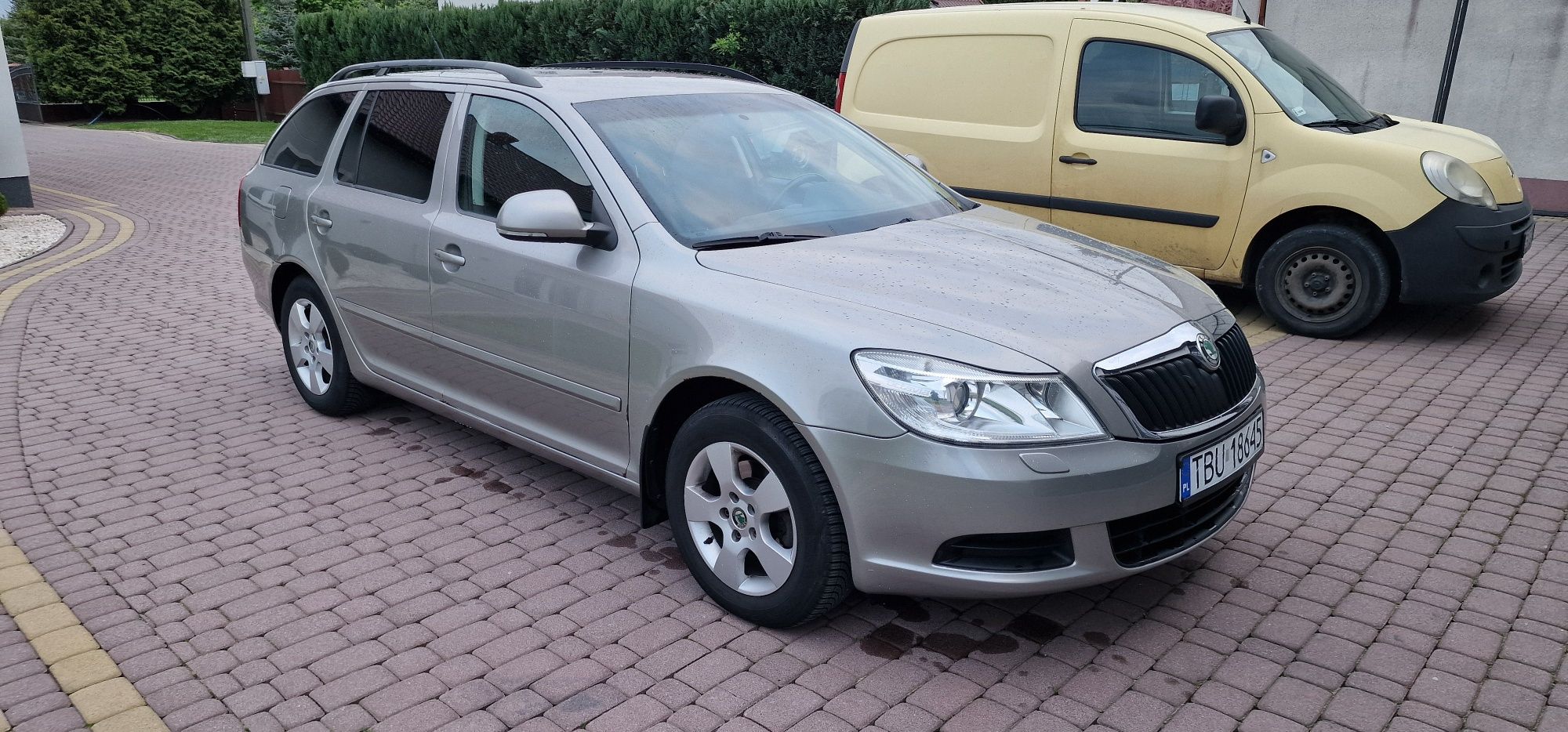 Skoda Octavia III 1.6 MPI + LPG, podgrzewane siedzenia, hak