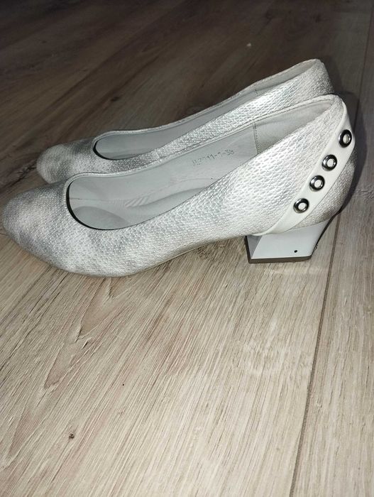 Czółenka damskie eleganckie