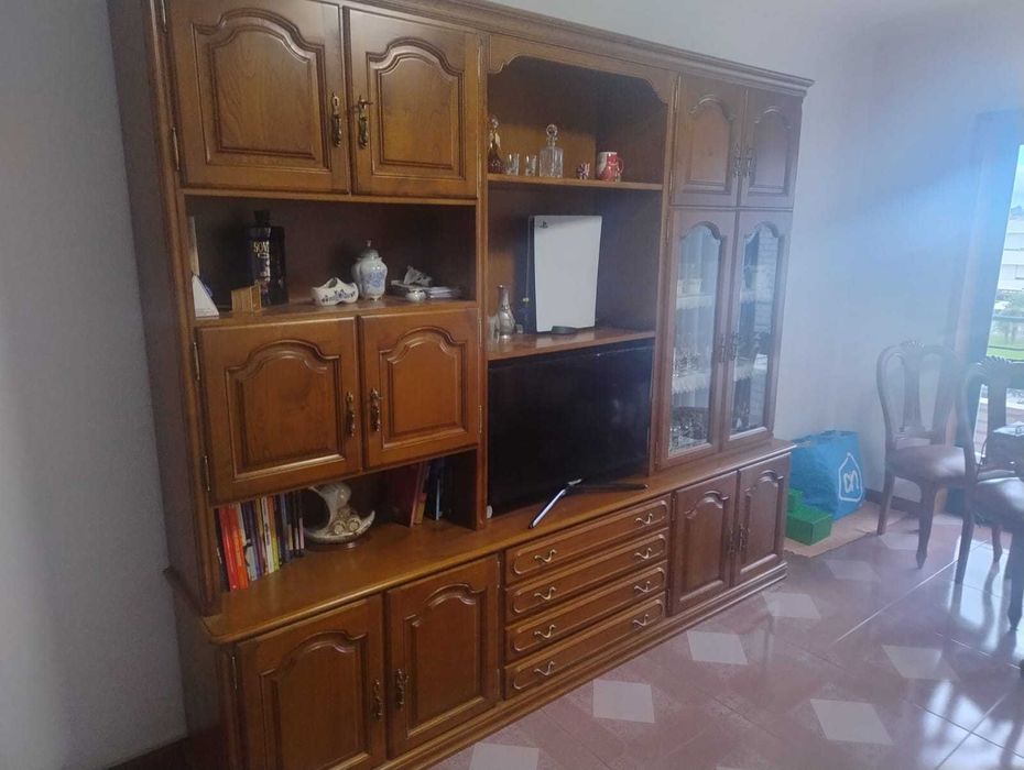 Armário de sala - ótimo estado