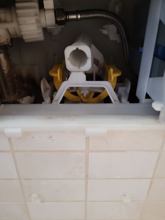 Hydraulik naprawa spłuczki podtynkowej  wymiana kranu naprawa 24/7h