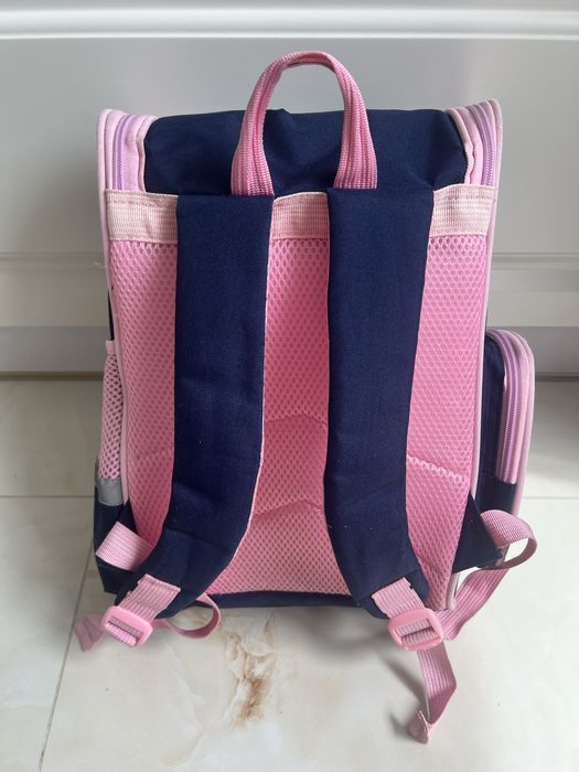 Рюкзак портфель шкільний для дівчинки