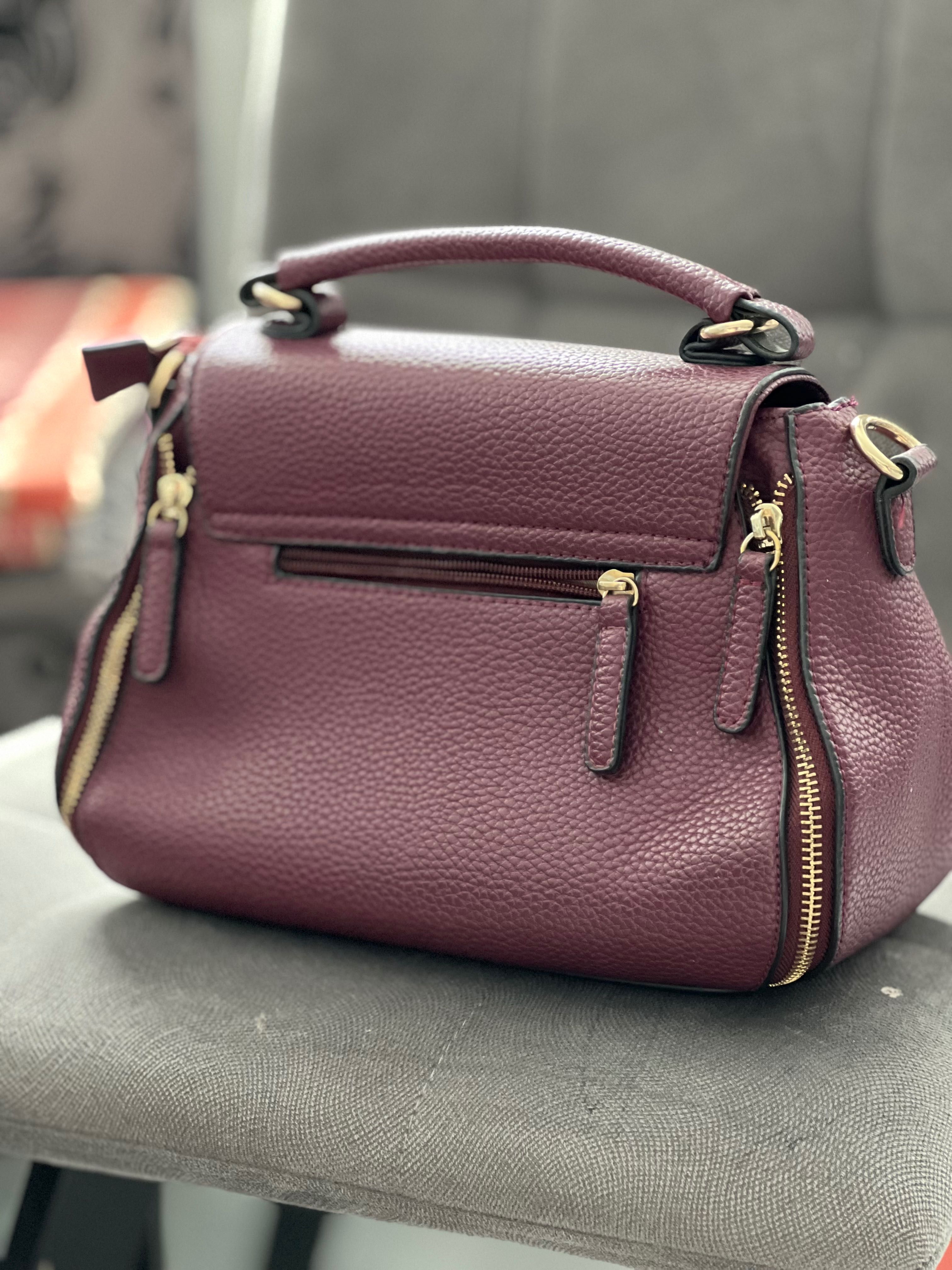 Жіноча нова сумочка бордового кольору