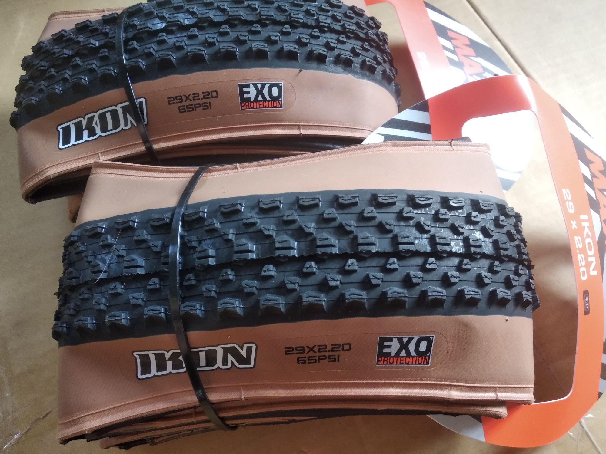 Покрышка Maxxis Ikon 26 29 27.5 Tanwall TR Skinwall на велосипед