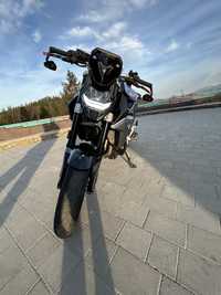 Продам BMW f900r 2022 року і в податок віддам Loncin lx250 gy