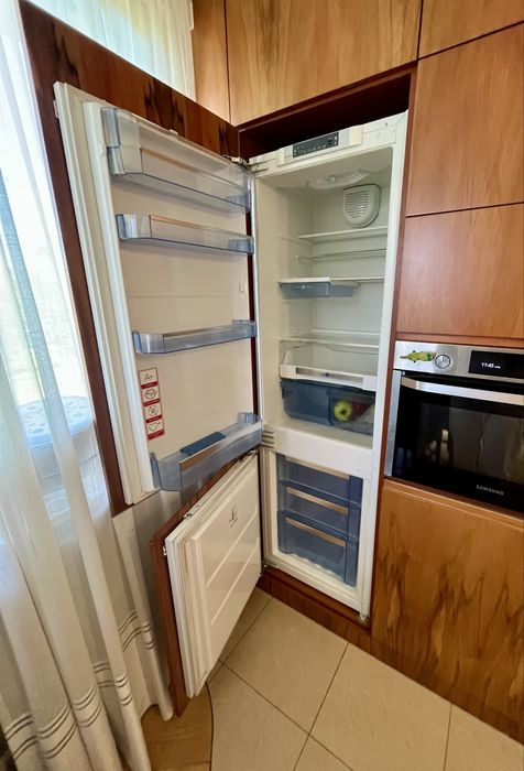 Oryginalne wyposażenie lodówki Gorenje  NRKI55288 - stan bdb