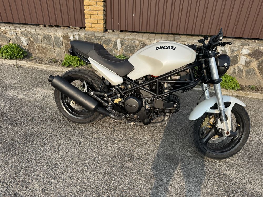 Ducati Monster 600cc