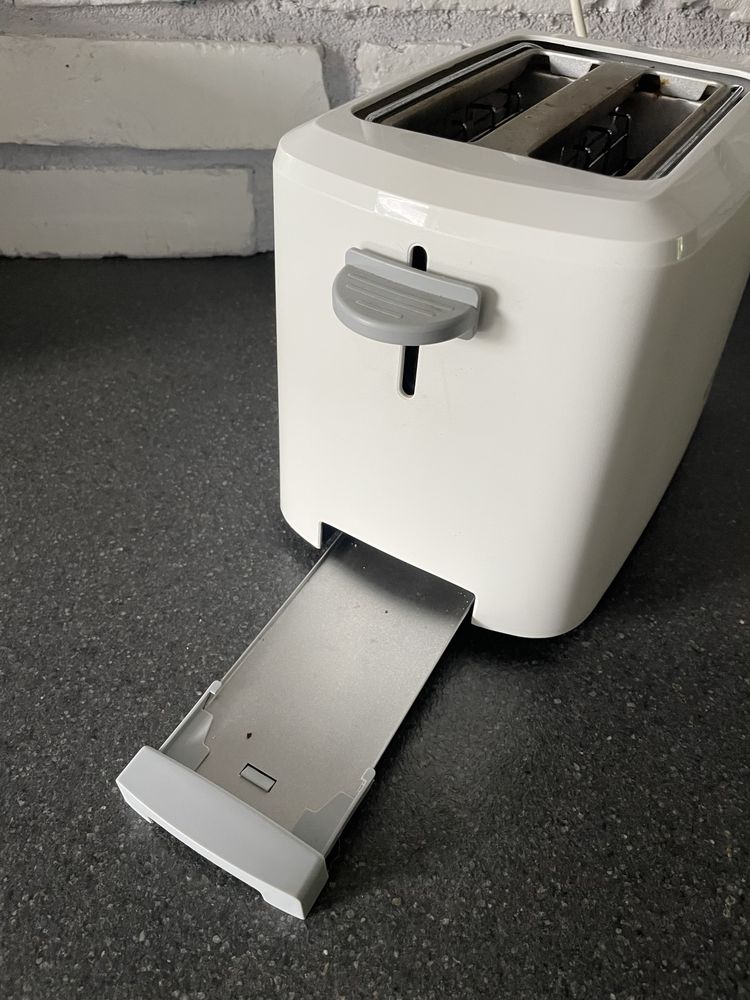 BOSCH Toster Compact  model TAT3A011