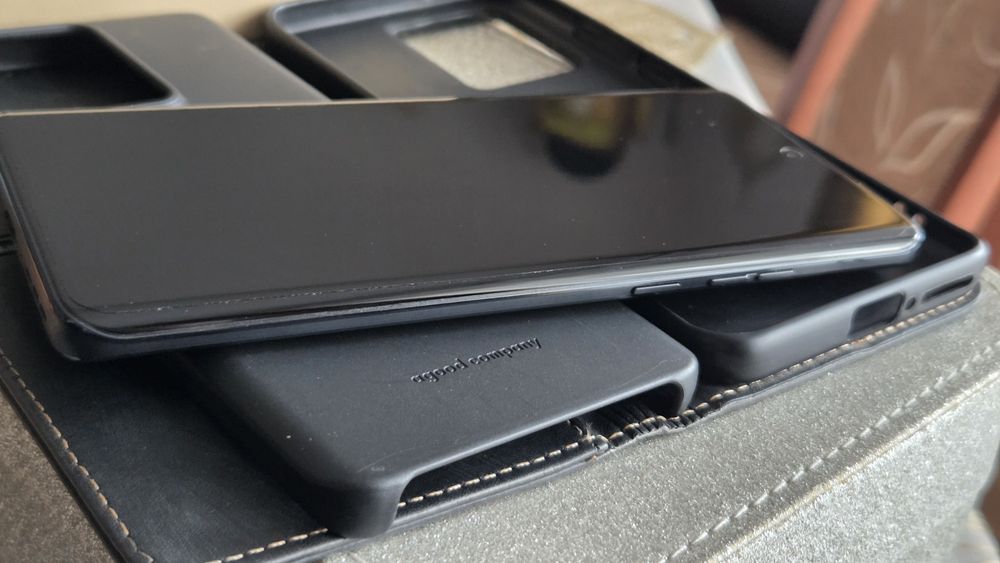 Edge 40 neo 12/256 GB