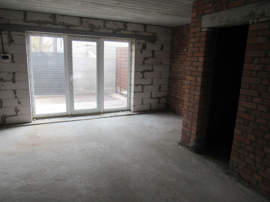 Продам таунхаус вул. Дахнівська р-н Соснівки ЖК "біля Соснового Бору"