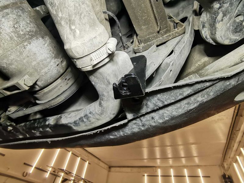 Захист картера двигуна Volkswagen Passat B5 Защита поддона двигателя