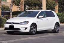 2015 Volkswagen e-Golf SEL
