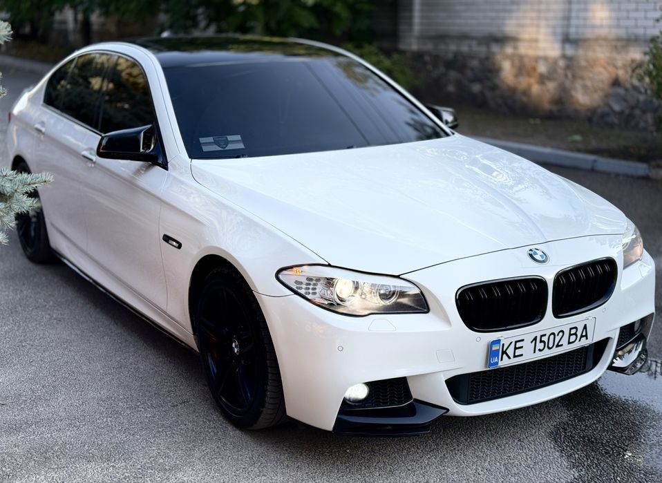 Продам Бмв ф10 в хорошем состояние