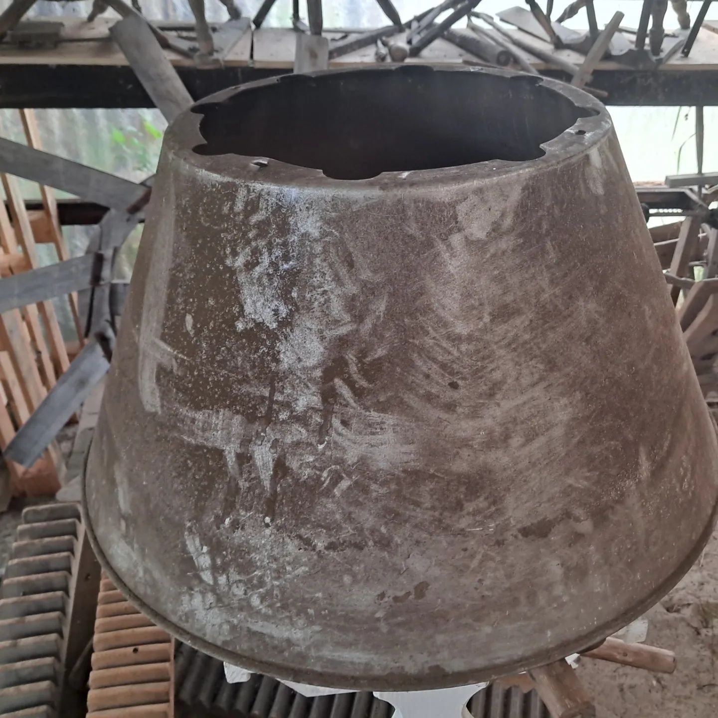 Lapa przemysłowa klosz aluminiowy  OMP