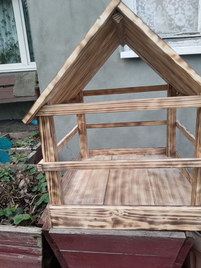 Budki karmniki wypalane lub biale
