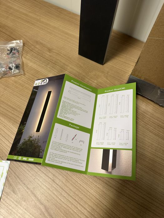 Lampa ścienna LED listwa na zewnątrz i wewnątrz AOEH czarna 115cm IP65